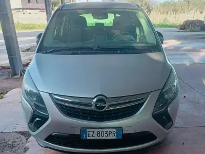 Usata Opel Zafira Tourer 131 CV (96 kW) 2015 Monovolume