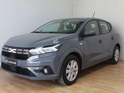 Usata Dacia Sandero Expression 91 CV (66 kW) 2024 Grigio road Berlina