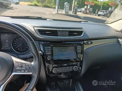 Usata Nissan Qashqai N-Connecta 116 CV (85 kW) 2019 Grigio SUV