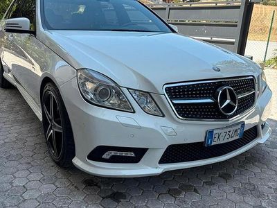Usata Mercedes E250 204 CV (150 kW) 2011 Bianco Berlina