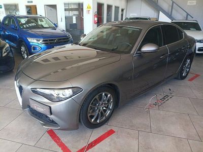 Usata Alfa Romeo Giulia Business 150 CV (110 kW) 2017 Grigio Berlina