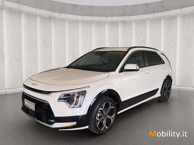 Usata Kia Niro 141 CV (103 kW) 2023 Snow white SUV