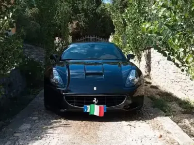 Usata Ferrari California 460 CV (338 kW) 2009 Nero Cabrio