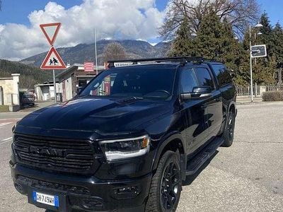 Usata Dodge Ram 264 CV (194 kW) 2022 Nero Pick-up