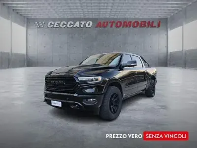 Usata RAM 1500 394 CV (289 kW) 2021 Nero Pick-up
