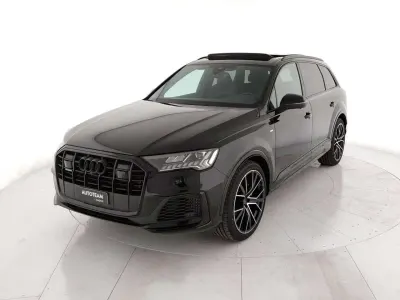 Usata Audi Q7 Ambiente 340 CV (250 kW) 2022 Nero magic SUV