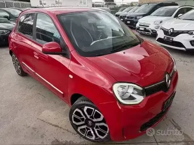 Usata Renault Twingo Intens 90 CV (66 kW) 2019 Rosso Utilitaria