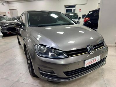 usata VW Golf 1.6 TDI 110 CV DSG Highline 2017