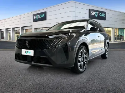 Usata Peugeot 5008 GT 196 CV (144 kW) 2025 Grigio SUV