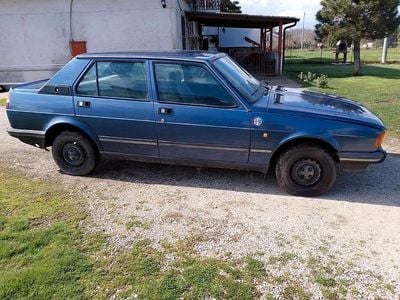Usata Alfa Romeo Giulietta 95 CV (69 kW) 1982 Blu Berlina