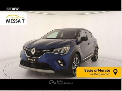 Usata Renault Captur Techno 145 CV (106 kW) 2023 Blu scuro SUV