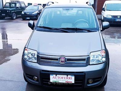 Grigio Usata 2013 Fiat Panda 4x4 Climbing Utilitaria | 8500 € (Buon prezzo)