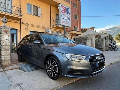 Usata Audi A3 Ambiente 110 CV (80 kW) 2016 Grigio Berlina