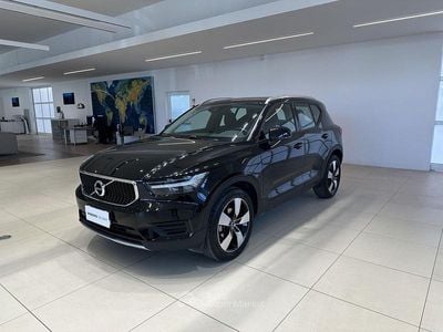 Usata Volvo XC40 Momentum 129 CV (94 kW) 2021 Nero SUV