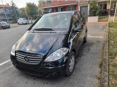 Mercedes A200
