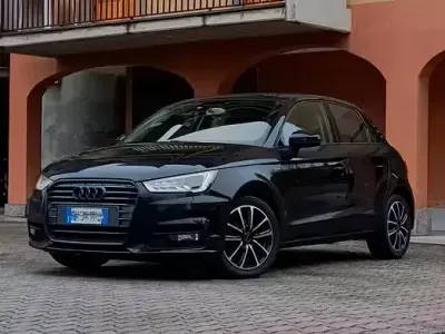 Usata Audi A1 Comfort 95 CV (69 kW) 2016 Nero Utilitaria