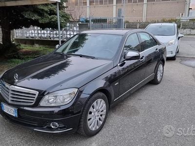 Usata Mercedes C200 184 CV (135 kW) 2007 Nero Berlina