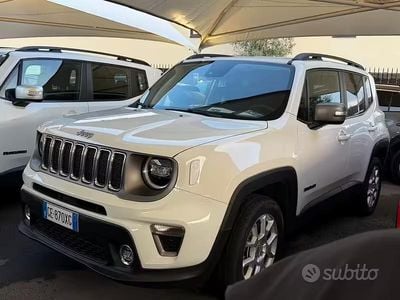 Begagnad Jeep Renegade Limited 190 HK (139 kW) 2021 Vit SUV