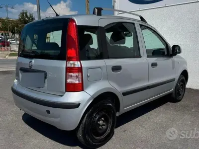 Usata Fiat Panda 70 CV (51 kW) 2012 Grigio Utilitaria
