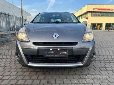 Usata Renault Clio IV Life 75 CV (55 kW) 2012 Grigio Berlina