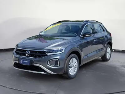 Usata VW T-Roc Life 150 CV (110 kW) 2025 Indium grey metallizzato nero SUV