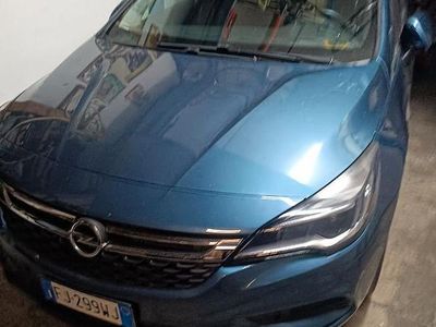 Usata Opel Astra 2017 Blu Berlina