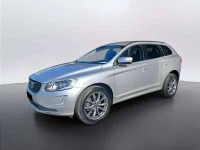 Usata Volvo XC60 Business Edition 220 CV (161 kW) 2015 Grigio chiaro SUV