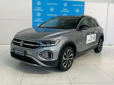 Usata VW T-Roc Style 110 CV (80 kW) 2023 Grigio SUV