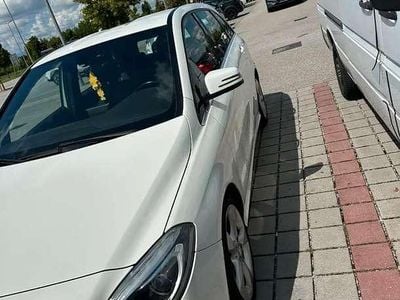 Usata Mercedes B180 Premium 109 CV (80 kW) 2012 Monovolume