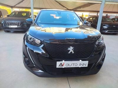 Usata Peugeot 2008 Active 102 CV (75 kW) 2020 Nero SUV