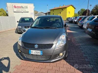 Brugt Suzuki Swift 94 HK (69 kW) 2011 Grå Hatchback
