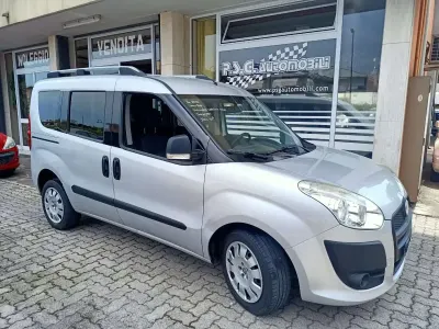 Usata Fiat Doblò Dynamic 105 CV (77 kW) 2011 Other Monovolume