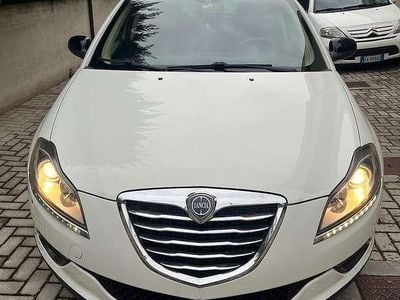 Usata Lancia Delta Silver 120 CV (88 kW) 2012 Bianco Utilitaria