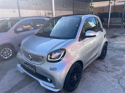 Usata Smart ForTwo Coupé Superpassion 89 CV (65 kW) 2019 Argento Coupé