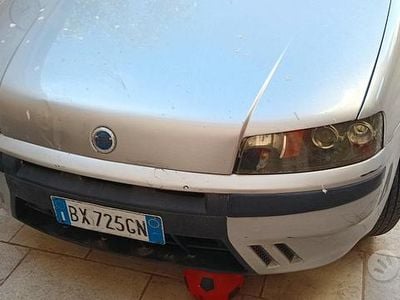 Brugt Fiat Punto 80 HK (58 kW) 2002 Grå Hatchback