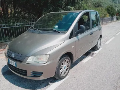Usata Fiat Multipla Emotion 103 CV (75 kW) 2007 Nero Monovolume