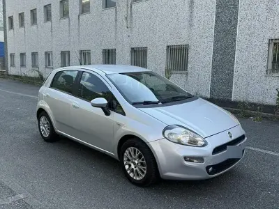 Usata Fiat Grande Punto 77 CV (56 kW) 2014 Grigio Utilitaria