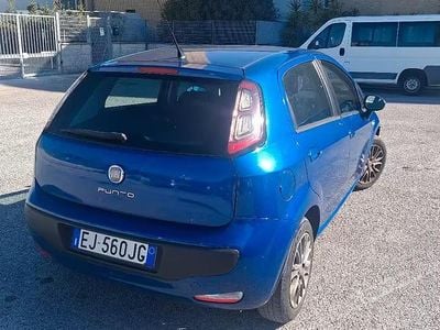 Usata Fiat Punto Evo 2011 Blu Utilitaria