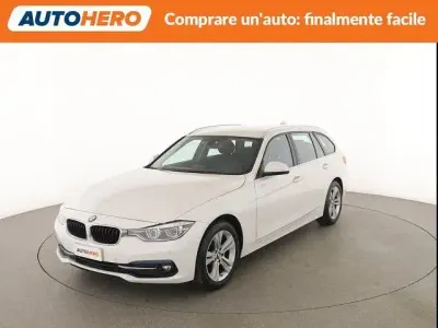 Usado BMW 318 Sport Line 150 CV (110 kW) 2019 Blanco Familiar
