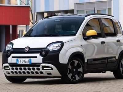 Usata Fiat Panda S 69 CV (50 kW) 2024 Giallo Utilitaria