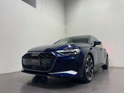 Nuova Audi A3 Sportback e-tron Advanced 150 CV (110 kW) 2025 Blu navarra metallizzato Utilitaria