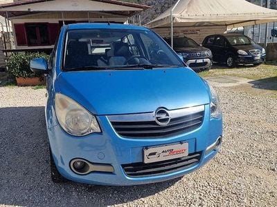 Usata Opel Agila 68 CV (50 kW) 2013 Blu Utilitaria
