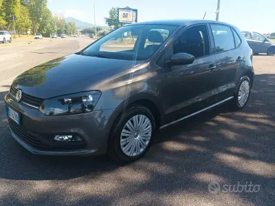 Usata VW Polo Comfortline 75 CV (55 kW) 2015 Grigio Berlina