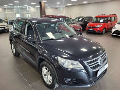 Usata VW Tiguan Trendline 110 CV (80 kW) 2011 Nero SUV