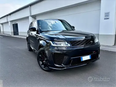 Usata Land Rover Range Rover Sport SVR 249 CV (183 kW) 2015 Nero SUV
