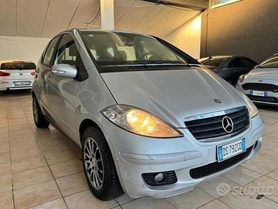 Mercedes A200