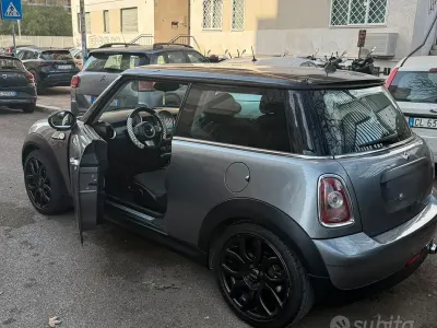 Usata Mini ONE 75 CV (55 kW) 2009 Grigio Utilitaria
