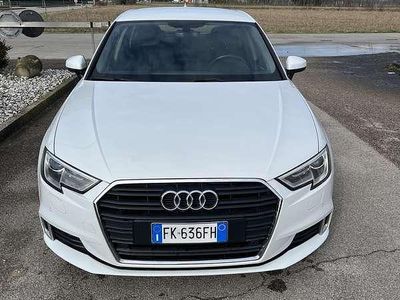 Gebraucht Audi A3 Design 116 PS (85 kW) 2018 Limousine