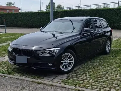 Usata BMW 318 136 CV (100 kW) 2017 Nero Station wagon