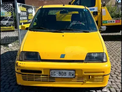 Usata Fiat Cinquecento 54 CV (39 kW) 1996 Giallo Utilitaria